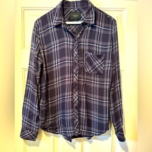 Woman’s Rails size small  flannel shirt